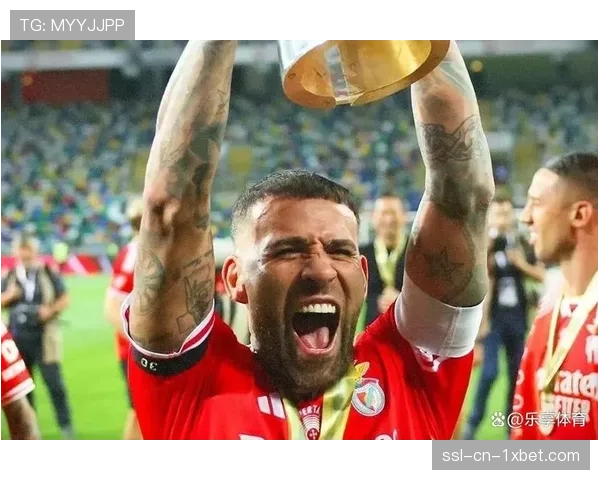 实时：距离终场十秒，快速反击得分，波尔图绝平本菲卡